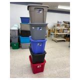 5 Totes with Lids 5 Totes with Lids