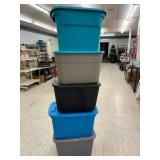 5 Totes with Lids 5 Totes with Lids