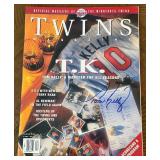 Tom Kelly Signed Minnesota Twins Baseball Magazine