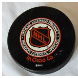 Washington Calitals Signed NHL Hockey Puck - Unknwon Player