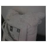 Faux fur decorative pillow set... Faux fur decorative pillow set...