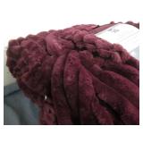 Full Queen size faux fur comforter ... Full Queen size faux fur comforter ...