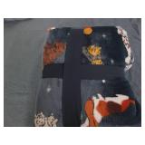 Plush lounge throw... Plush lounge throw...