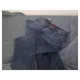 Lucky Brand 32 x 30 mens jeans... Lucky Brand 32 x 30 mens jeans...