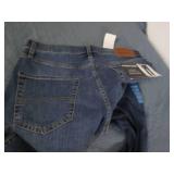 Lucky Brand 32 x 30 mens jeans... Lucky Brand 32 x 30 mens jeans...