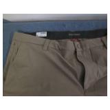 Dockers 40 x 30 slacks... Dockers 40 x 30 slacks...