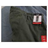 Gap XS pants... Gap XS pants...