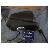 Swingline Optima 50 electric staple... Swingline Optima 50 electric staple...