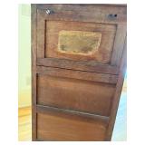 Victrola Console Cabinet With Built-In Record Storage, Curved Legs Victrola Console Cabinet With Built-In Record Storage, Curved Legs