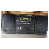 AIWA CA-DW470 CD Carry Component System with 2 Speakers AIWA CA-DW470 CD Carry Component System with 2 Speakers
