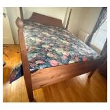 Wooden Four-Poster Bed Frame with Tall Turned Posts Wooden Four-Poster Bed Frame with Tall Turned Posts