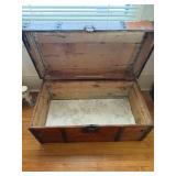 Vintage Wooden Steamer Trunk with Iron Straps - Floral Interior Vintage Wooden Steamer Trunk with Iron Straps - Floral Interior