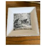 Mantel Clock - Dark Wood Finish with Brass Trim & Square Ceramic Dish Mantel Clock - Dark Wood Finish with Brass Trim & Square Ceramic Dish