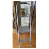 Werner 4-1/2 ft Metal Ladder Model 264 - Stor-A-Key Keybox Werner 4-1/2 ft Metal Ladder Model 264 - Stor-A-Key Keybox