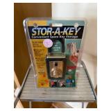Werner 4-1/2 ft Metal Ladder Model 264 - Stor-A-Key Keybox Werner 4-1/2 ft Metal Ladder Model 264 - Stor-A-Key Keybox