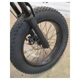 Luckeep Electric Fat Tire Bike - Battery-Integrated, Front Suspension, Charger Included