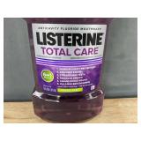 4 Oral-B Cavity Defense Charcoal Toothbrushes & Listerine Total Care Mouthwash 1 L - Brand New