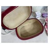 Pampered Chef Casserole, Internet Modem, Purses, Housewares Pampered Chef Casserole, Internet Modem, Purses, Housewares