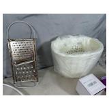 Pampered Chef Casserole, Internet Modem, Purses, Housewares Pampered Chef Casserole, Internet Modem, Purses, Housewares