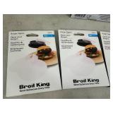 New Broil King Burger Press with 400 Burger Papers New Broil King Burger Press with 400 Burger Papers