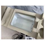 10.5 Liter DC Powered Automotive Fridge / Warmer 10.5 Liter DC Powered Automotive Fridge / Warmer