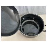 New Granite Ware 9.5 Quart Dutch Oven Pan with Lid New Granite Ware 9.5 Quart Dutch Oven Pan with Lid