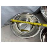 3 New Bene Casa Stainless Steel Mixing Bowls 3 New Bene Casa Stainless Steel Mixing Bowls
