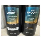 2 New Large Bottles of Tresemme Shampoo and Conditioner 2 New Large Bottles of Tresemme Shampoo and Conditioner