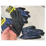 4 New Pairs of True Grip Water Resistant Work Gloves - Size XL 4 New Pairs of True Grip Water Resistant Work Gloves - Size XL