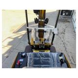 2026 CFG Mini Excavator (H12R) 2026 CFG Mini Excavator (H12R)