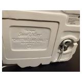 Department 56 'Christmas Lake Chalet' *w/Original Box* Department 56 'Christmas Lake Chalet' *w/Original Box*