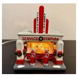 St Nicholas Square 'The Museum of Natural Science' and 'Service Station' *w/Original Boxes* St Nicholas Square 'The Museum of Natural Science' and 'Service Station' *w/Original Boxes*