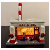 St Nicholas Square 'The Museum of Natural Science' and 'Service Station' *w/Original Boxes* St Nicholas Square 'The Museum of Natural Science' and 'Service Station' *w/Original Boxes*