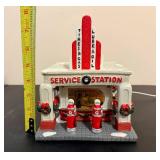 St Nicholas Square 'The Museum of Natural Science' and 'Service Station' *w/Original Boxes* St Nicholas Square 'The Museum of Natural Science' and 'Service Station' *w/Original Boxes*