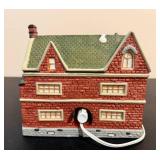 St Nicholas Square 'The Museum of Natural Science' and 'Service Station' *w/Original Boxes* St Nicholas Square 'The Museum of Natural Science' and 'Service Station' *w/Original Boxes*