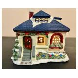 St. Nicholas Square 'The Brewery' and 'Noel House' *w/Original Boxes* St. Nicholas Square 'The Brewery' and 'Noel House' *w/Original Boxes*