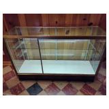 Lighted Glass/Metal Display Case Lighted Glass/Metal Display Case