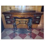 Davis Vertical Feed Treadle Sewing Machine Davis Vertical Feed Treadle Sewing Machine