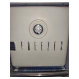 Super Vintage General Electric Refrigerator Super Vintage General Electric Refrigerator