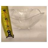 Medium Sized Clear Glass/Crystal Serving Pieces Medium Sized Clear Glass/Crystal Serving Pieces