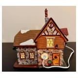 Santa's Workbench Classic Series 'Station #9 Firehouse' and 'Silver Belles Bed & Breakfast' *w/Original Boxes Santa's Workbench Classic Series 'Station #9 Firehouse' and 'Silver Belles Bed & Breakfast' *w/Original Boxes