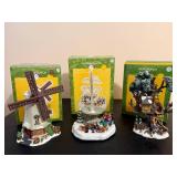 Santa's Workbench Accessory Buildings Set of 3 Santa's Workbench Accessory Buildings Set of 3