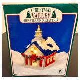Christmas Valley Hollyshire Place and Heartland Collection Lighted Houses Christmas Valley Hollyshire Place and Heartland Collection Lighted Houses