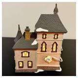 Santa's Workbench Classic Series 'Strum & Fiddle Music Shoppe' & 'Dundridge Pointe Lighthouse' Santa's Workbench Classic Series 'Strum & Fiddle Music Shoppe' & 'Dundridge Pointe Lighthouse'