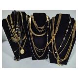 Lot of Assorted Gold & Silver Tone Costume Necklaces Lot of Assorted Gold & Silver Tone Costume Necklaces