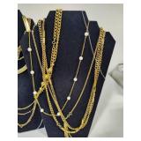 Lot of Assorted Gold & Silver Tone Costume Necklaces Lot of Assorted Gold & Silver Tone Costume Necklaces
