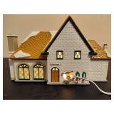 Department 56 'Linden Hills Country Club' (1997) Department 56 'Linden Hills Country Club' (1997)