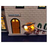 Department 56 'Linden Hills Country Club' (1997) Department 56 'Linden Hills Country Club' (1997)