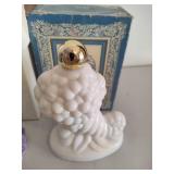 Vintage Avon Jewelry & Decor in Original Boxes Vintage Avon Jewelry & Decor in Original Boxes