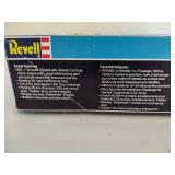 Revell AH-64 'Apache' Attach Helicopter Model Kit Revell AH-64 'Apache' Attach Helicopter Model Kit